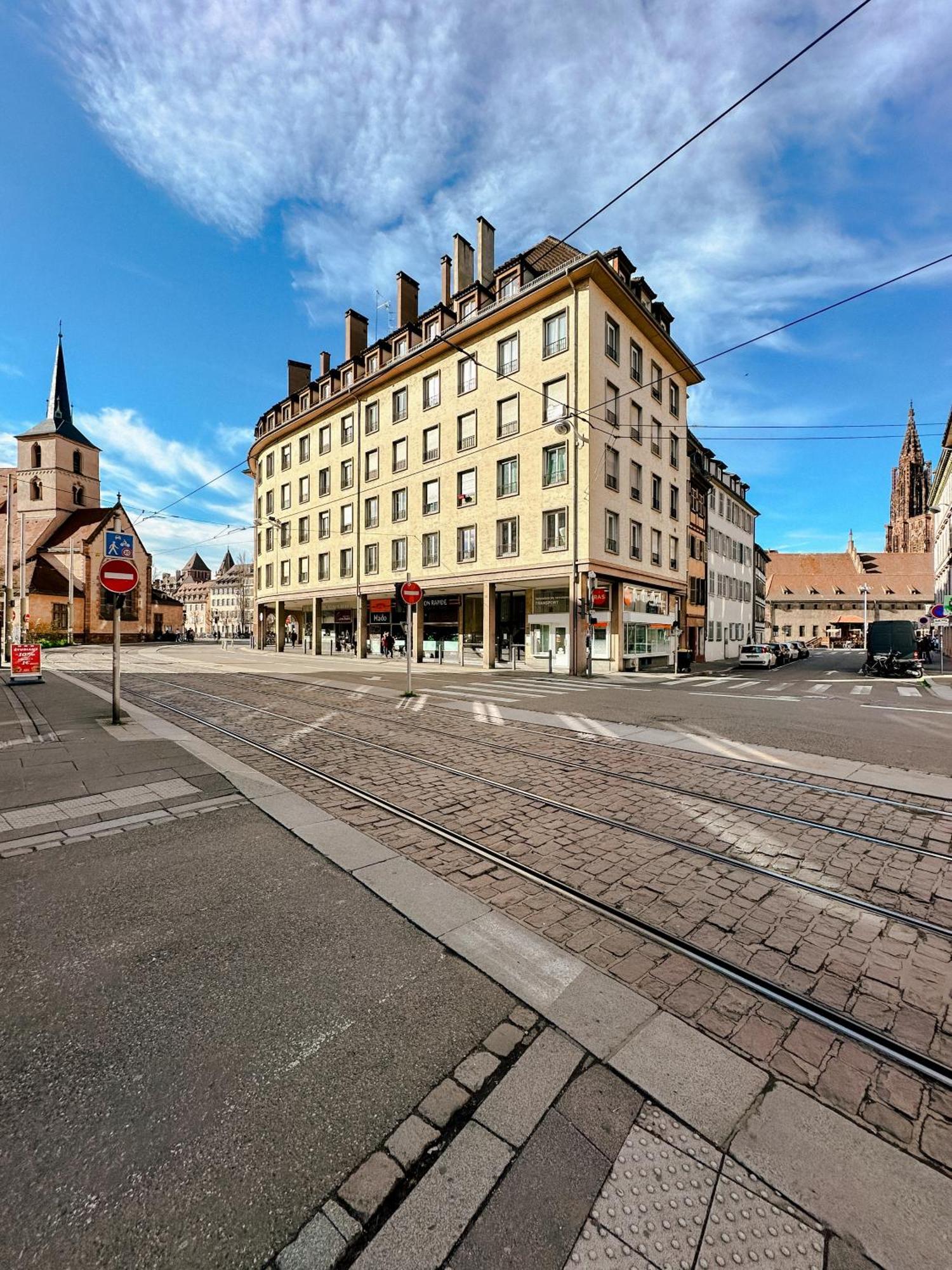 2 Pieces Cathedrale Proche Des Quais Strasbourg Apartment Bagian luar foto